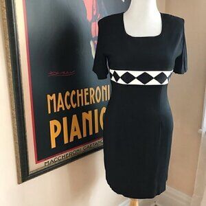 Irresistable VTG Geometric White AND Black Dress
